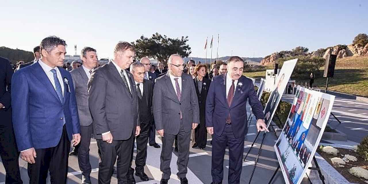 Aliyev 21. ölüm yıl dönümünde İzmir'de anıldı