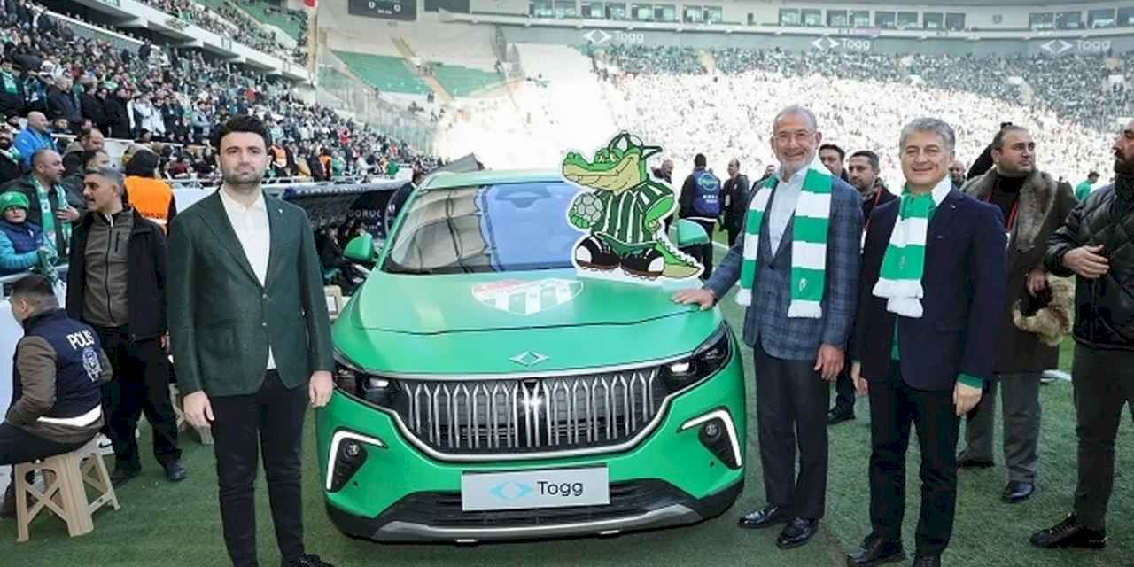 Togg, Bursaspor’un tribün ve şort sponsoru oldu