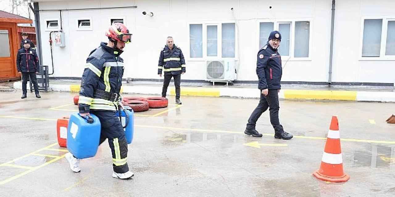 İtfaiye eri adayları zorlu parkurlarda yarışıyor