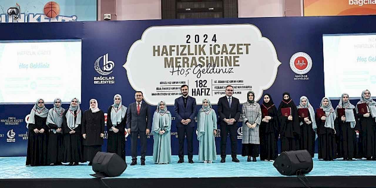 Bağcılar'da 182 kız hafız, taçlarını taktı