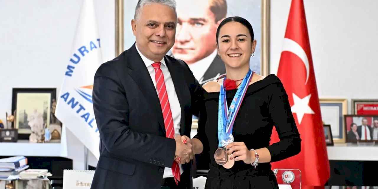 Başkan Uysal’dan şampiyona tebrik