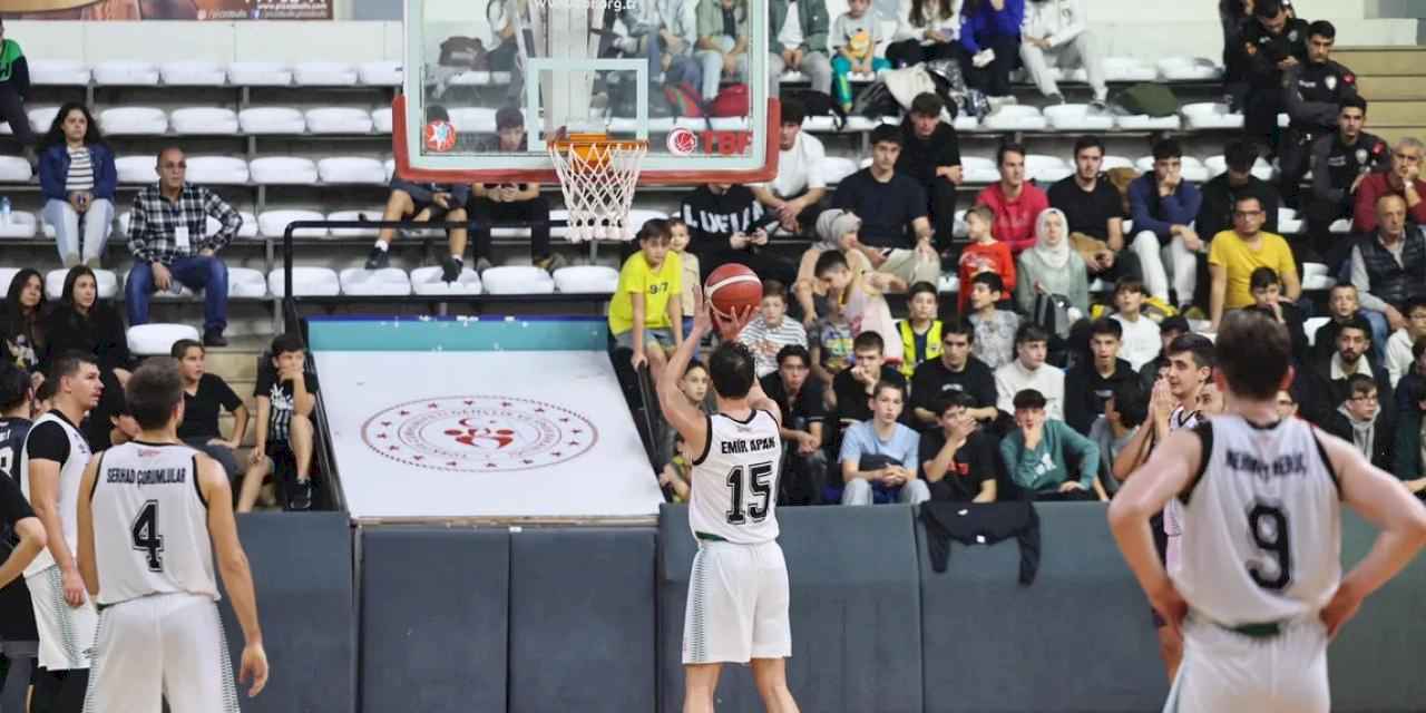 Sakarya Basket sezonun ilk yarısını seyircisi önünde kapatıyor