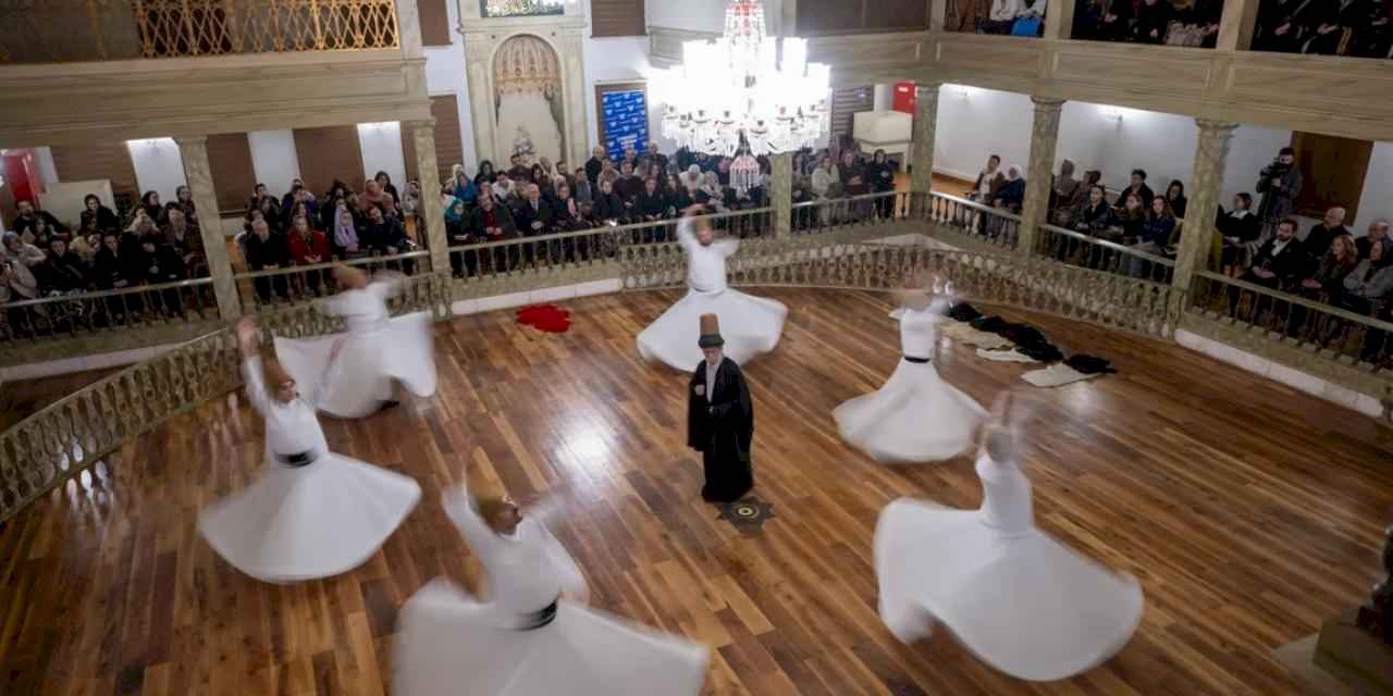 Musıki Eğitim Vakfı Mevlana'ya özel sema töreni