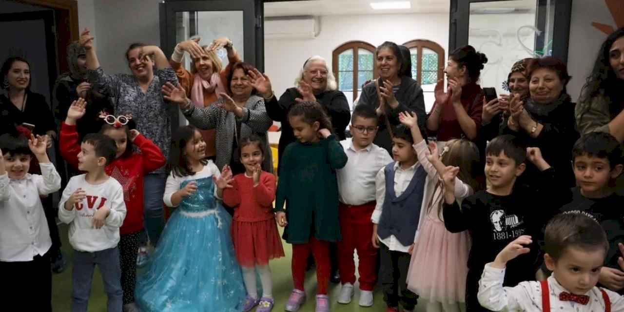 Yeni yıl etkinliğinde buluştular