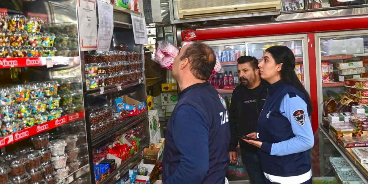 İzmir Karabağlar’da yeni yıl öncesi denetimler yoğunlaştı