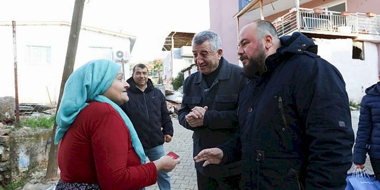 Yeni yıl pastası ve sepeti Başkan Günay'dan