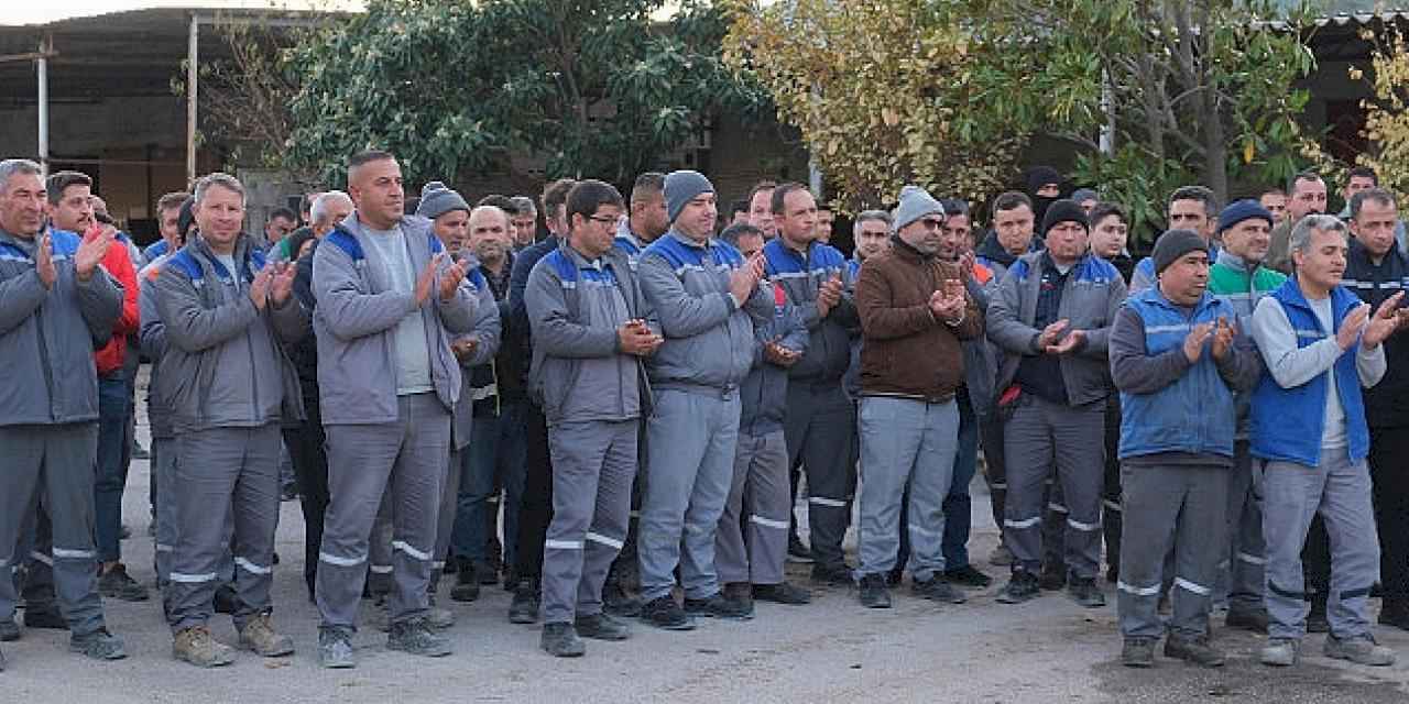 Başkan Topaloğlu belediye personelinin yeni yılını kutladı