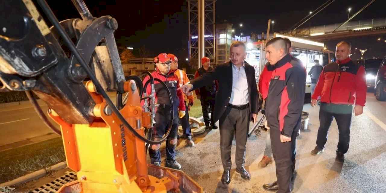 Kocaeli Büyükşehir yeni yıla yol bakımıyla girdi