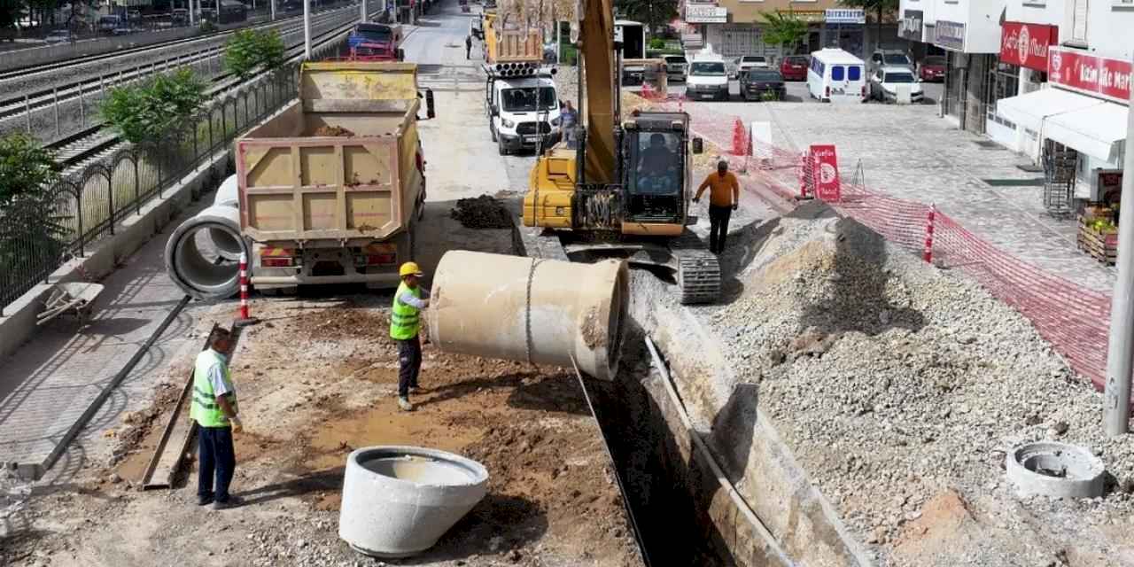 Konya Büyükşehir 1 yılda 574 km yeni şebeke hattı yaptı