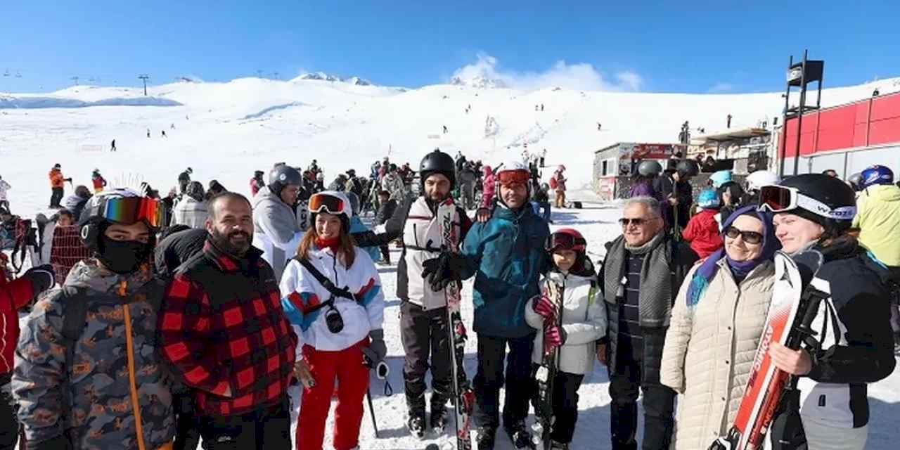 Kayseri Erciyes Kayak Merkezi'nin hedefi 3 milyon turist