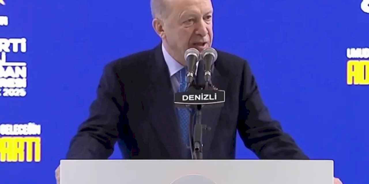 Cumhurbaşkanı Erdoğan Denizli kongresinde konuşuyor