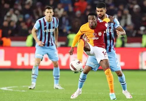 zaha-galatasaray.jpg