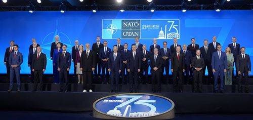 nato-toplantisi.jpg